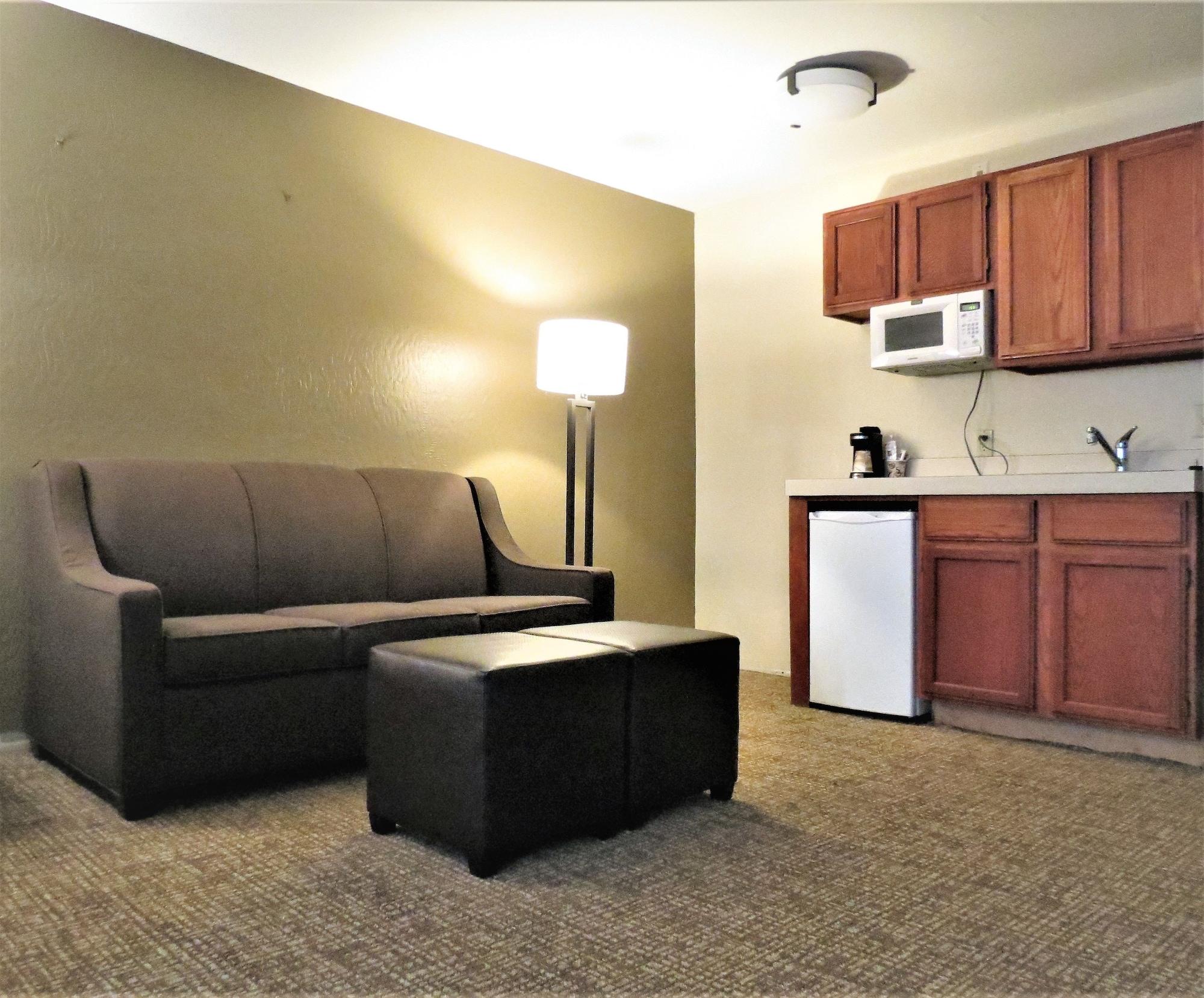 Comfort Inn & Suites Fairborn Near Wright Patterson Afb Ngoại thất bức ảnh