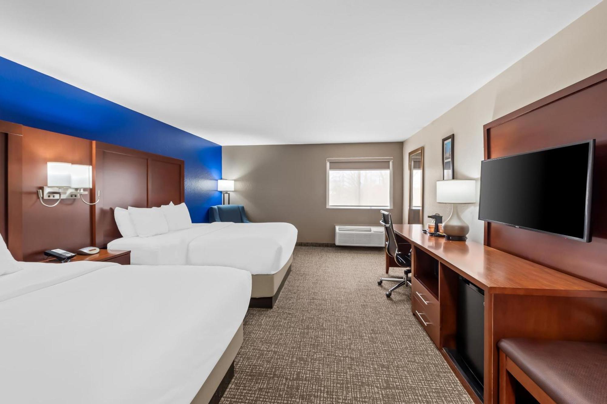Comfort Inn & Suites Fairborn Near Wright Patterson Afb Ngoại thất bức ảnh