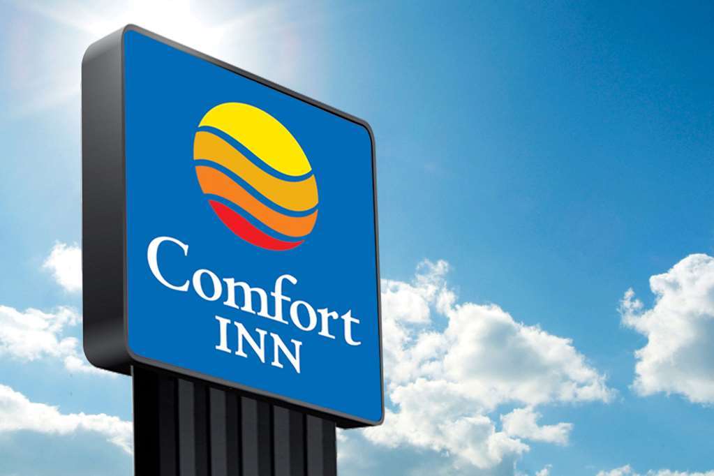 Comfort Inn & Suites Fairborn Near Wright Patterson Afb Ngoại thất bức ảnh